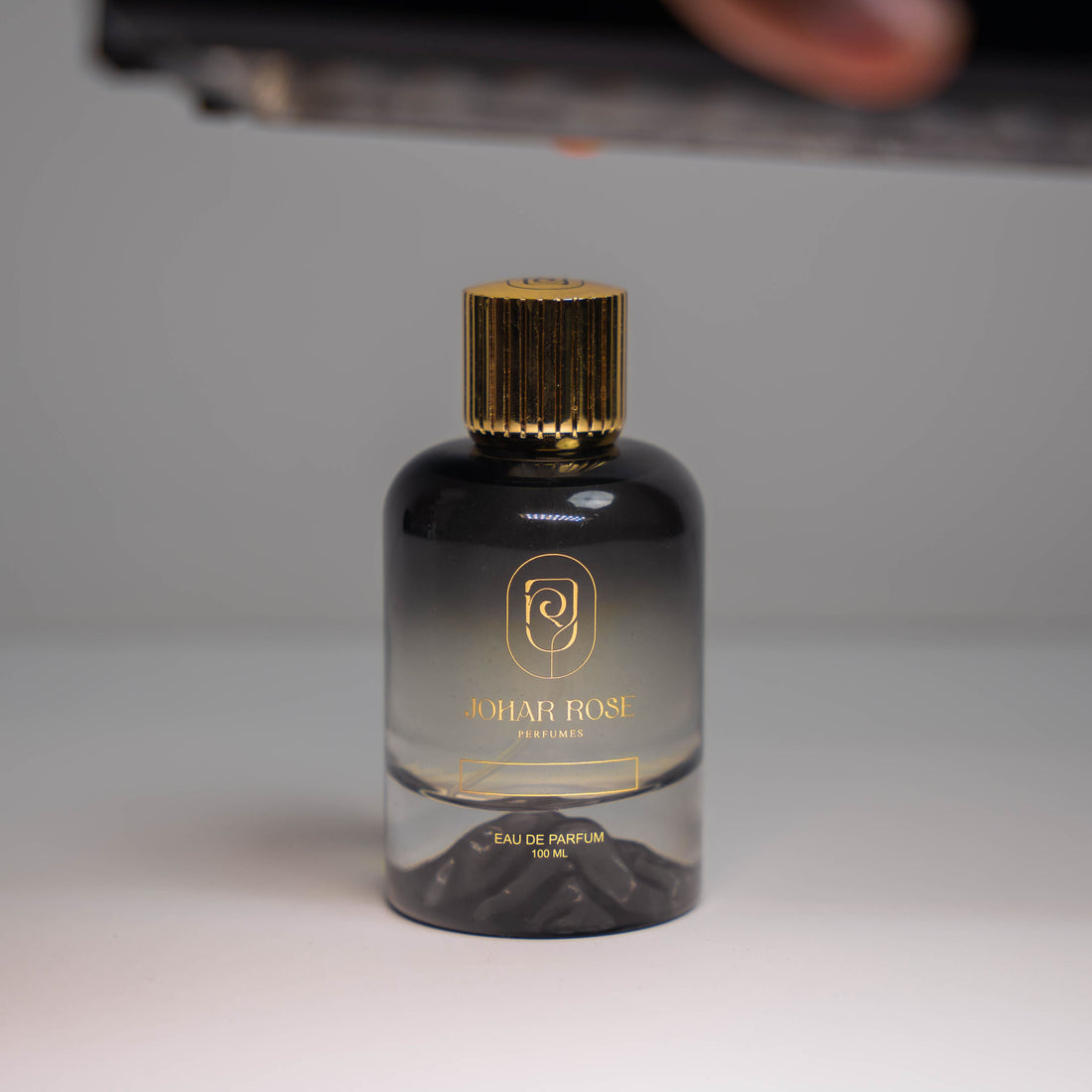 Arabic Perfumes: The Timeless Power of Oud, Musk & Amber